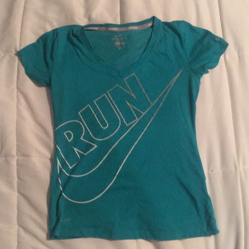 Nike Dri-Fit V neck t-shirt